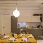 Ca' Rossini 1 아파트 *
